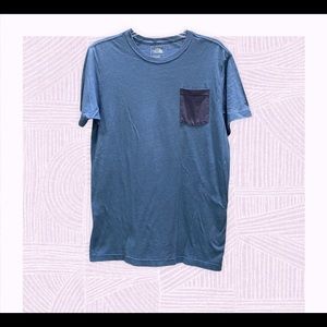 The North Face Pocket Tee Sz M Slim Fit